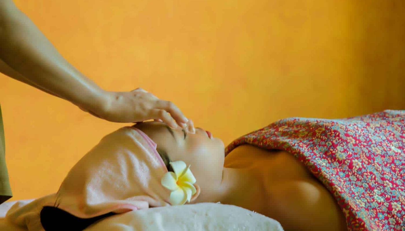 0210_Icon Spa q2-massage-1170 Icon Spa q2-massage-1170